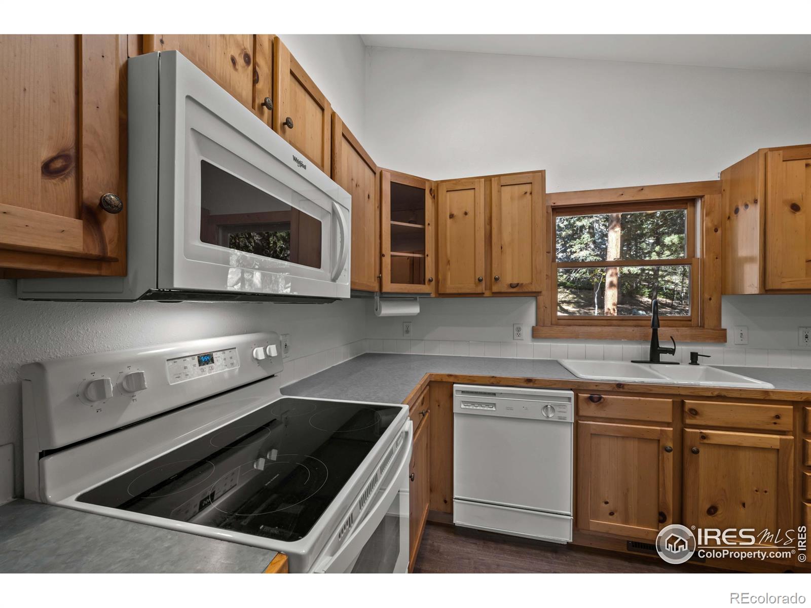 MLS Image #21 for 31  cedar drive,lyons, Colorado