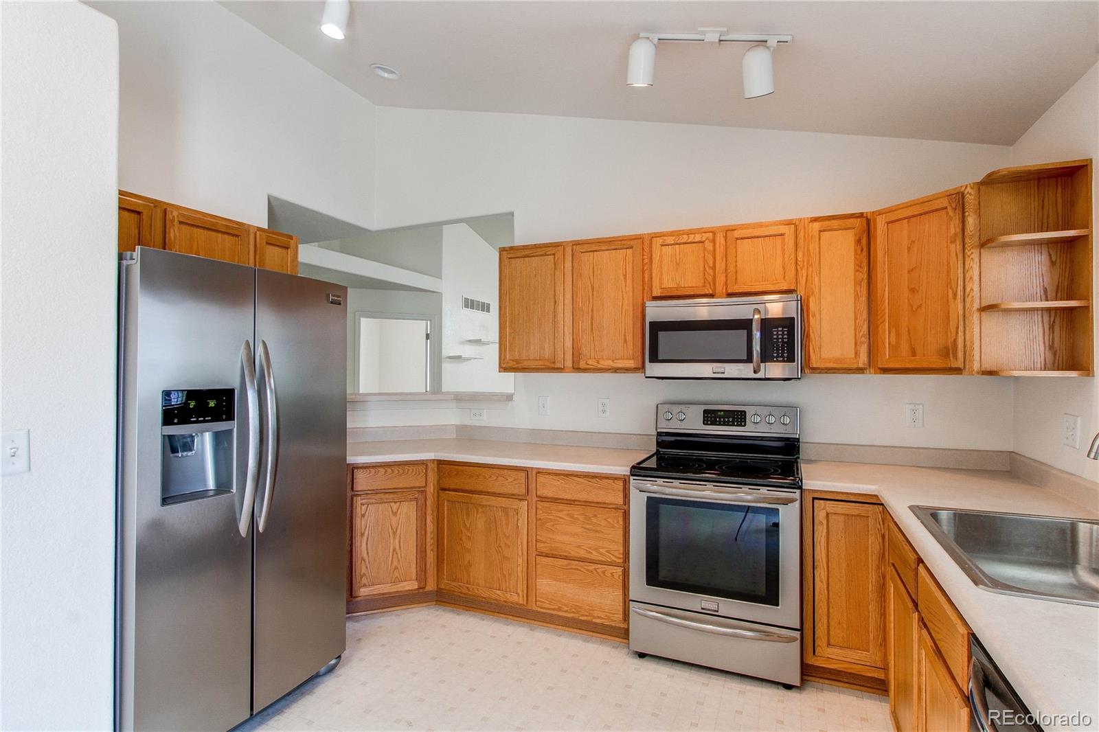 MLS Image #9 for 18479 e columbia circle ,aurora, Colorado