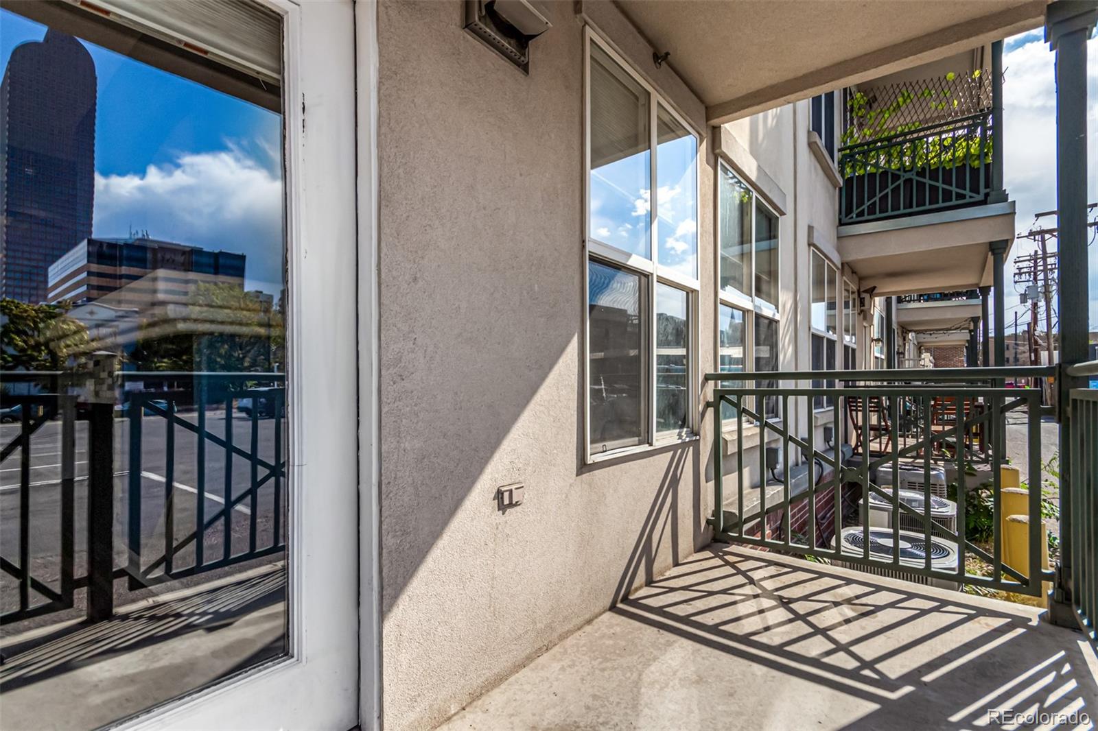 MLS Image #33 for 1727 n pearl street,denver, Colorado