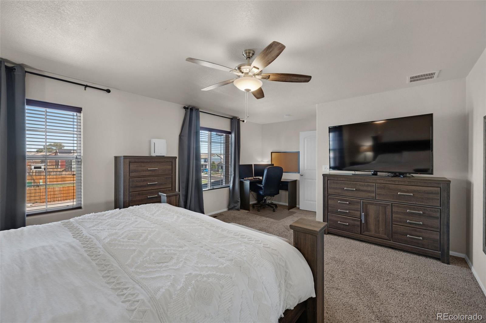 MLS Image #26 for 3804  saguaro circle,colorado springs, Colorado