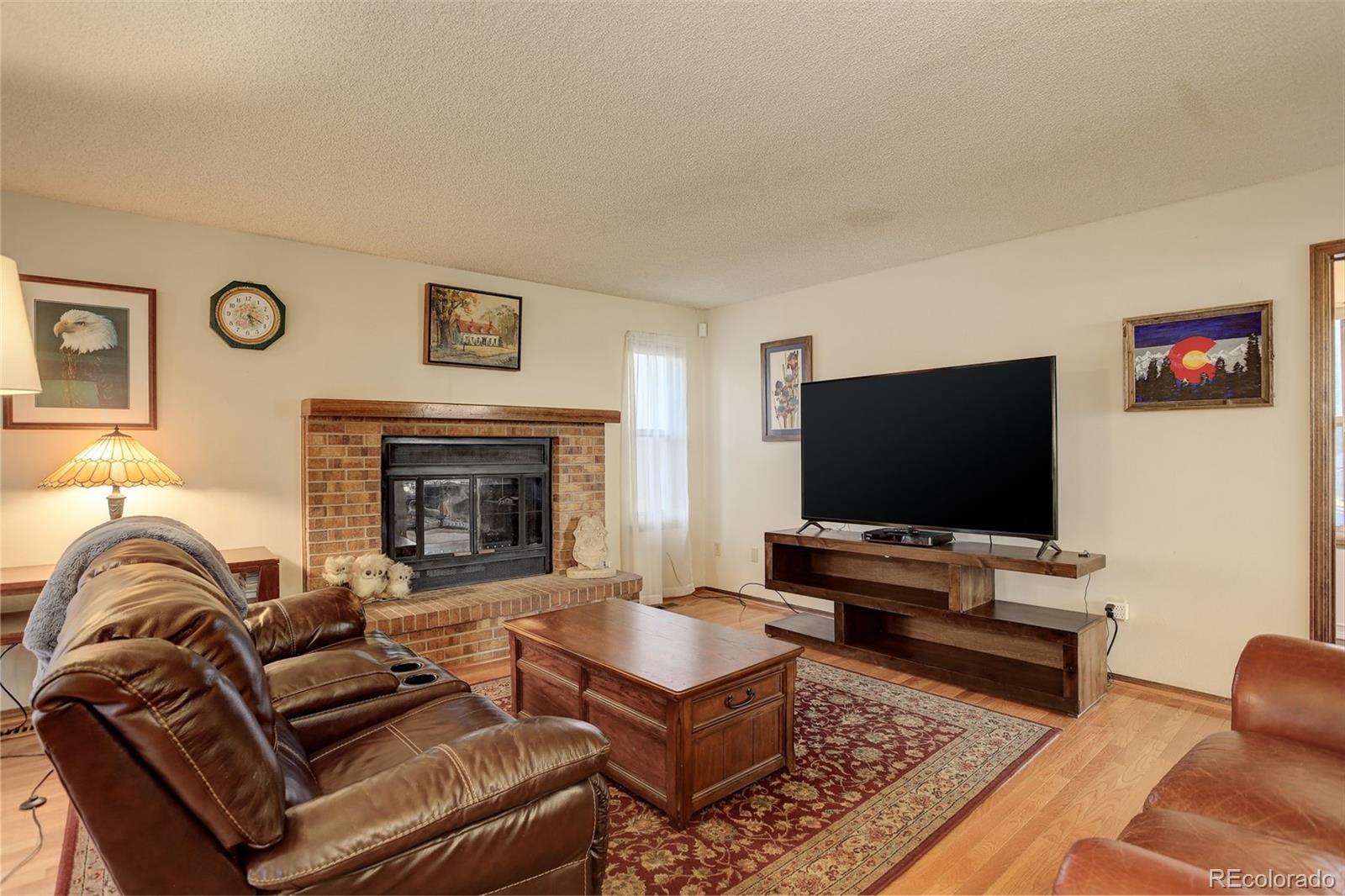 MLS Image #3 for 722 s eagle street,aurora, Colorado