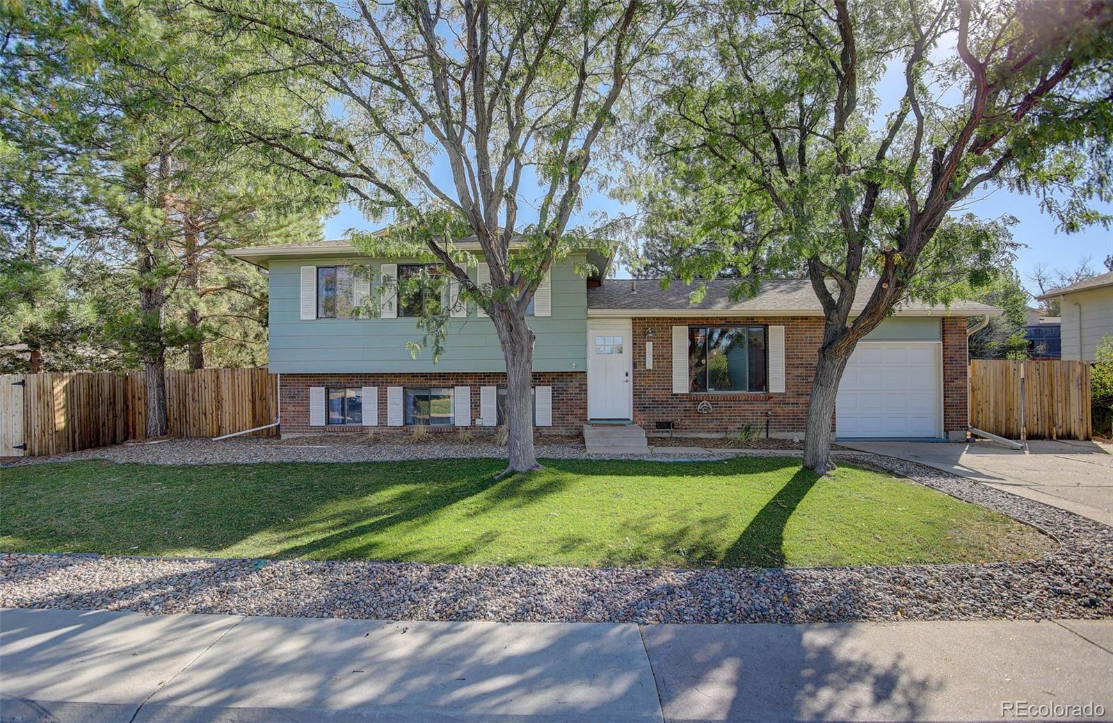 MLS Image #0 for 1602 s lewiston street,aurora, Colorado