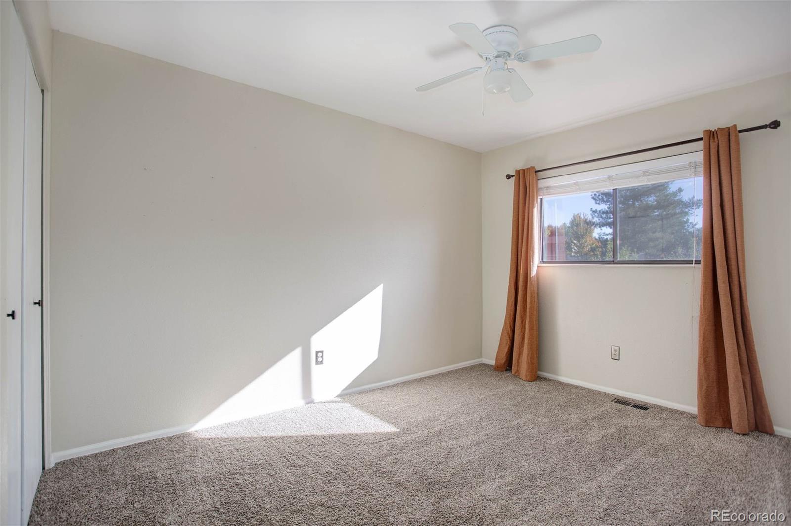 MLS Image #14 for 1602 s lewiston street,aurora, Colorado