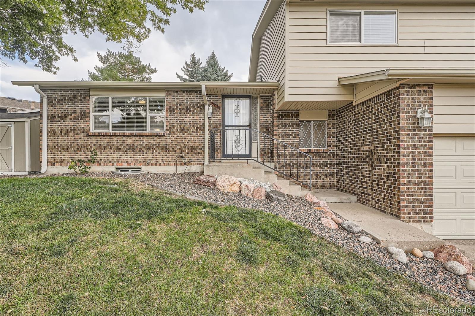 MLS Image #2 for 9014 w harvard drive,lakewood, Colorado