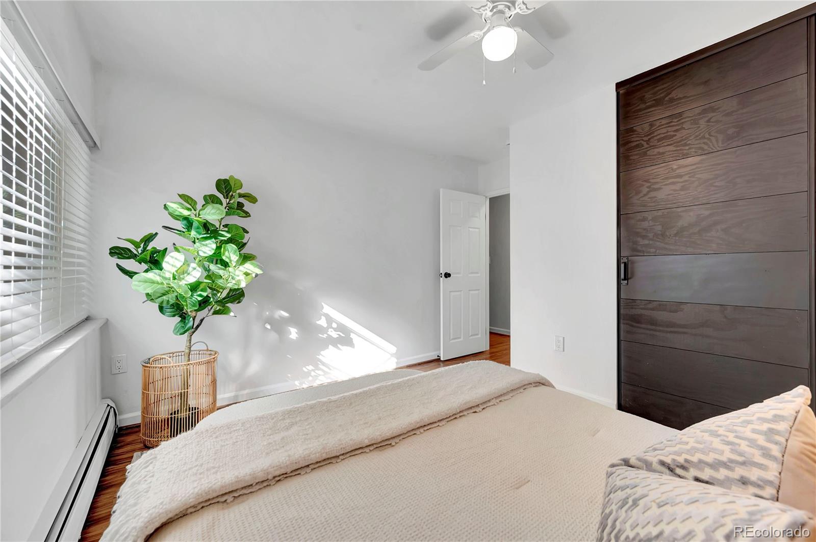 MLS Image #11 for 4110  hale parkway 1j,denver, Colorado