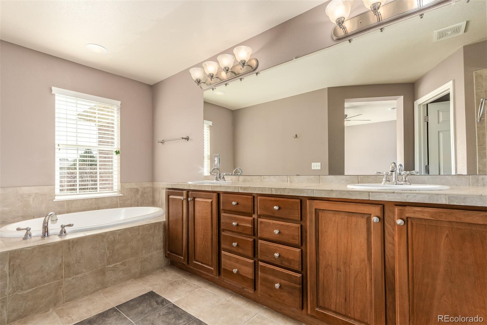 MLS Image #12 for 14215 w 84th place,arvada, Colorado