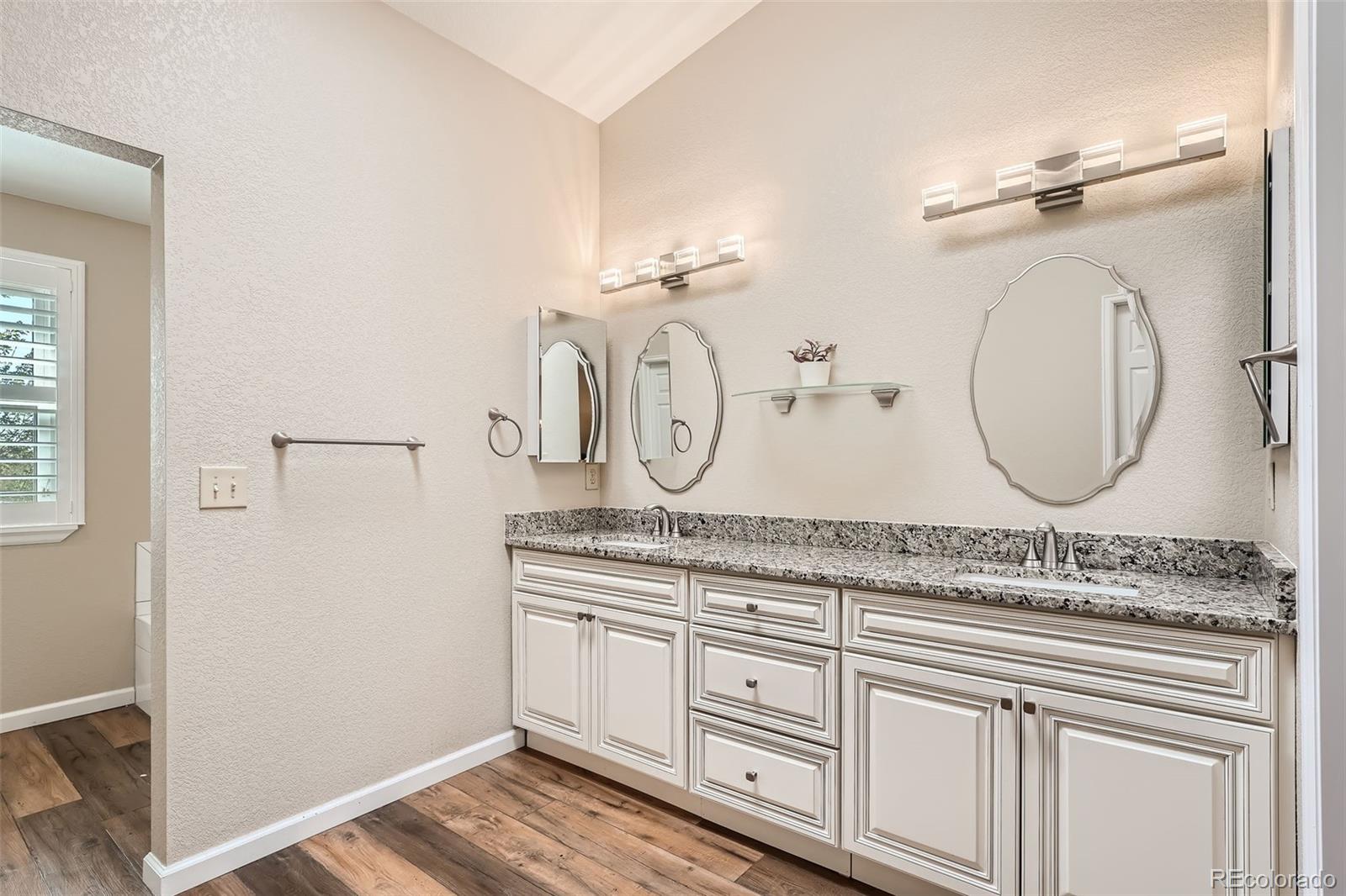 MLS Image #13 for 13159  bellaire court,thornton, Colorado