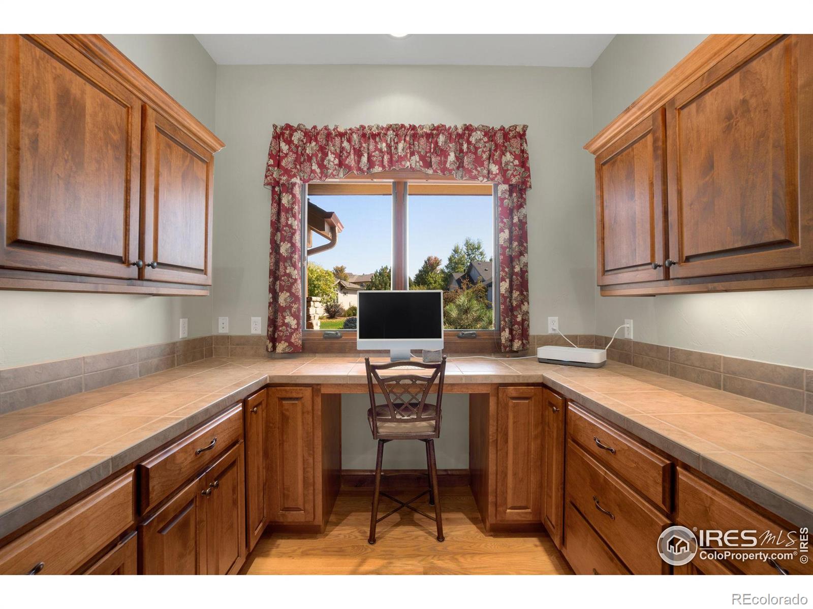 MLS Image #17 for 233  meadow view parkway,erie, Colorado