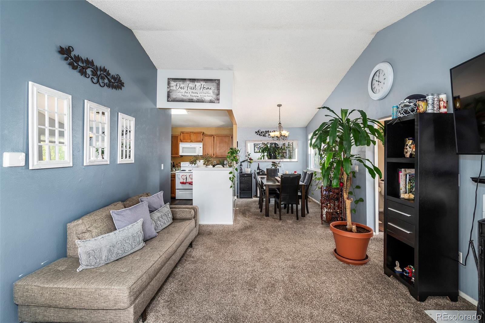 MLS Image #3 for 3074 s uravan street,aurora, Colorado