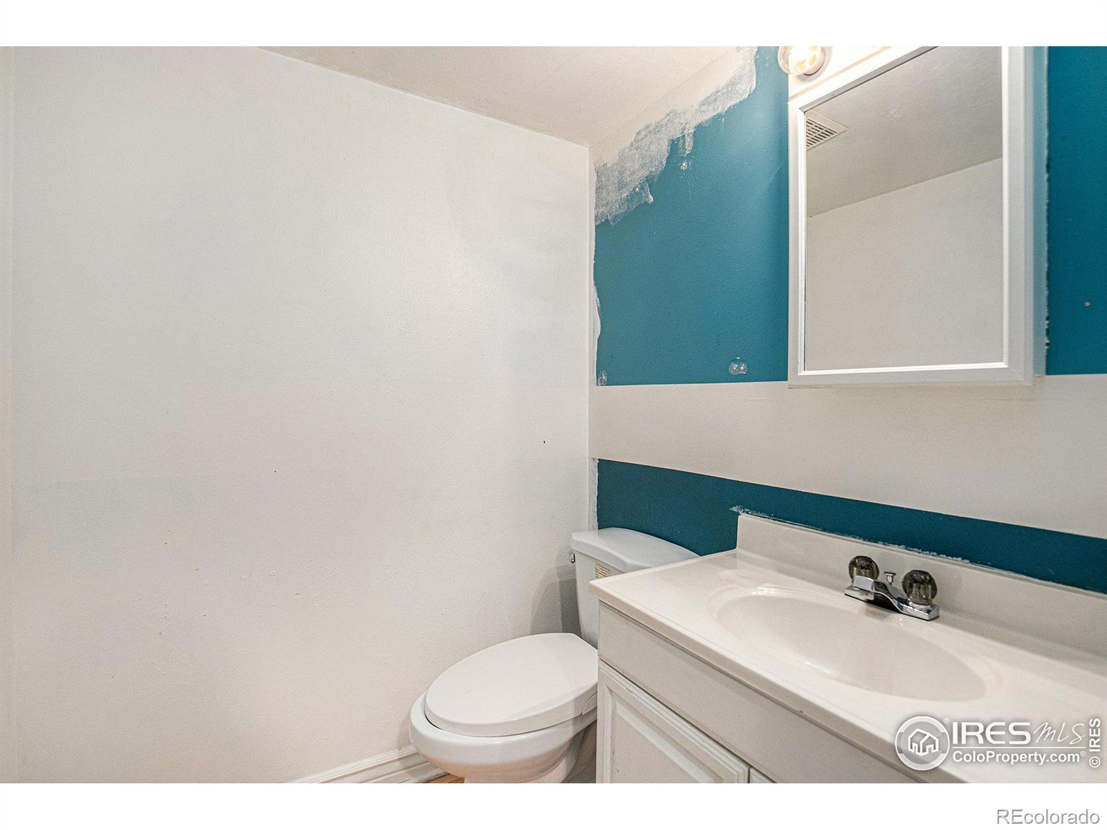 MLS Image #10 for 3643 w union avenue,denver, Colorado