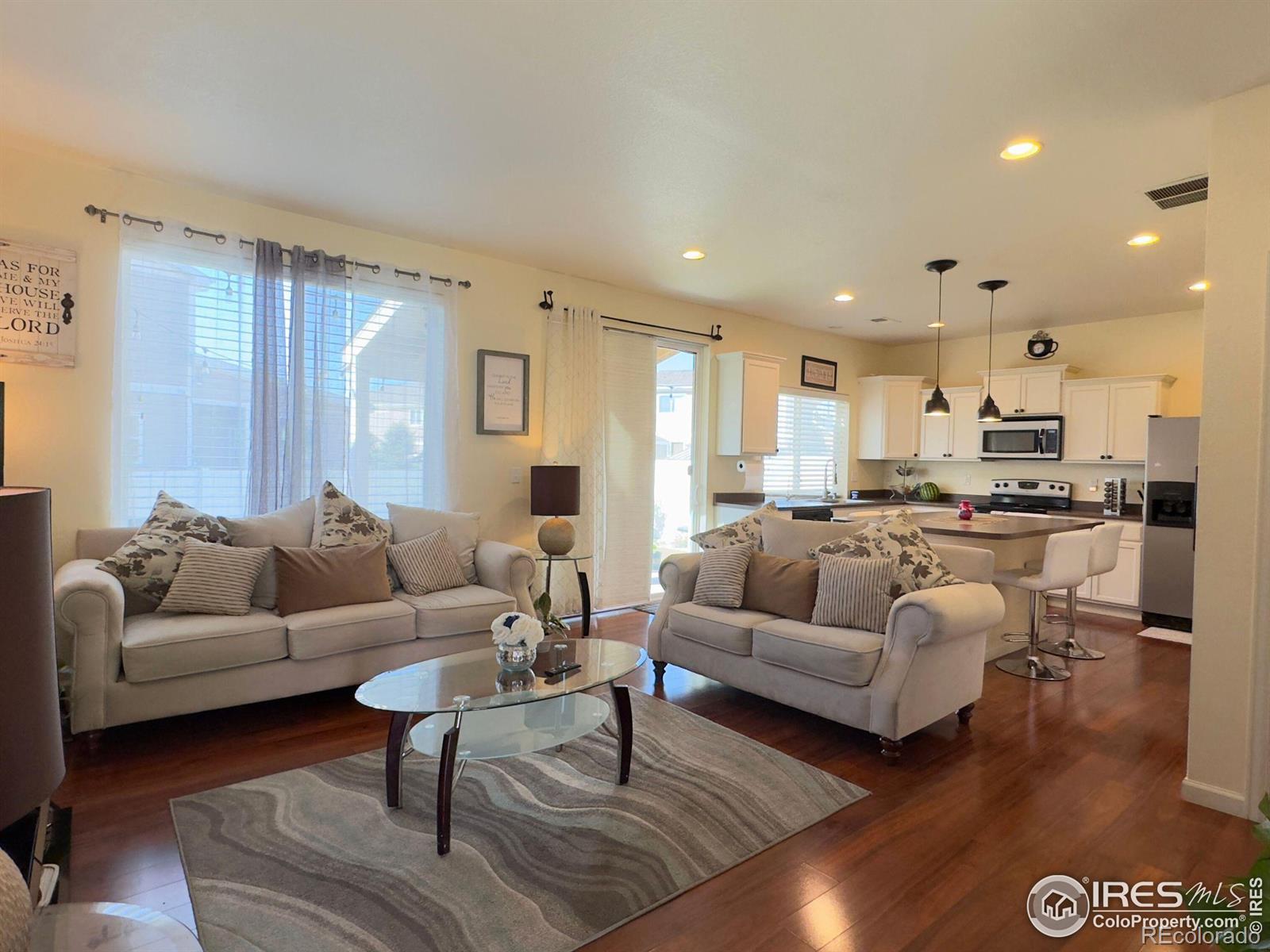 MLS Image #5 for 20768  randolph place,denver, Colorado