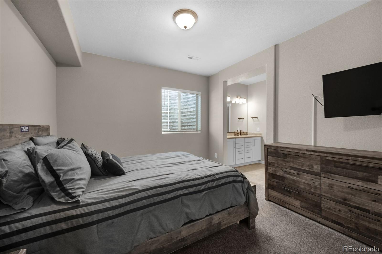 MLS Image #36 for 1992  walnut creek court,colorado springs, Colorado