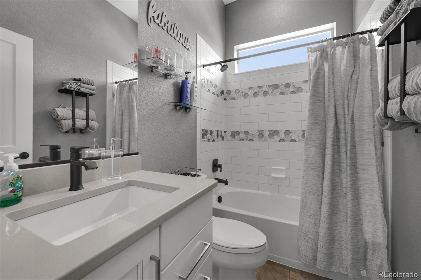 MLS Image #5 for 1992  walnut creek court,colorado springs, Colorado