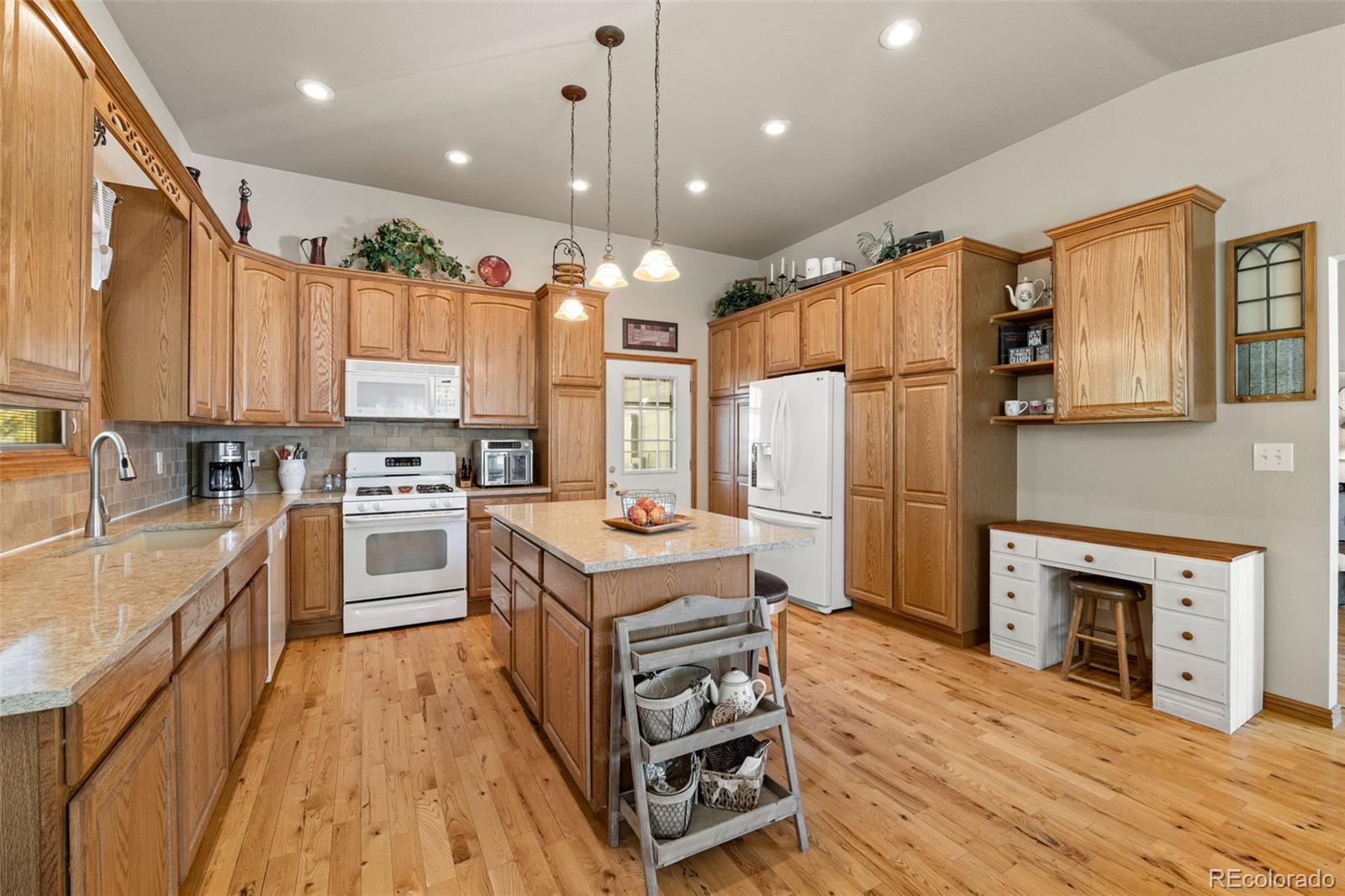 MLS Image #16 for 23855 e 156th avenue,brighton, Colorado