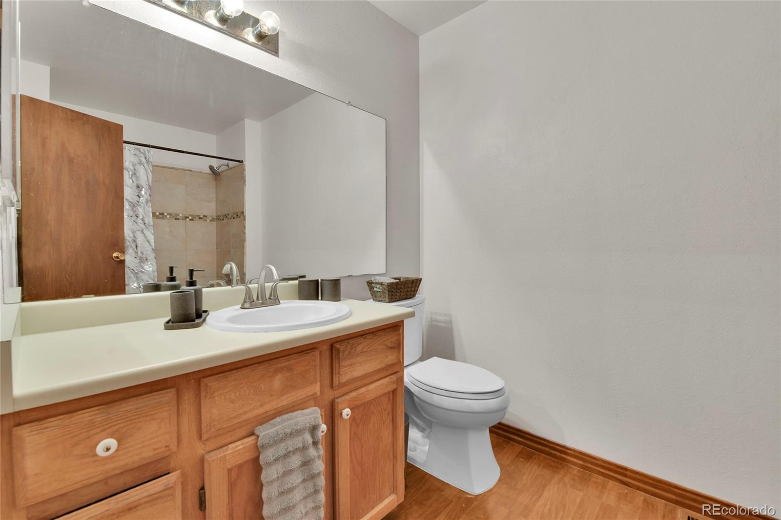 MLS Image #15 for 3407 s ammons street,lakewood, Colorado