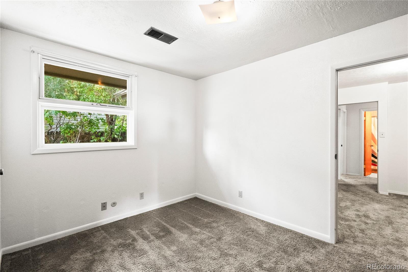 MLS Image #17 for 740  cragmore street,denver, Colorado