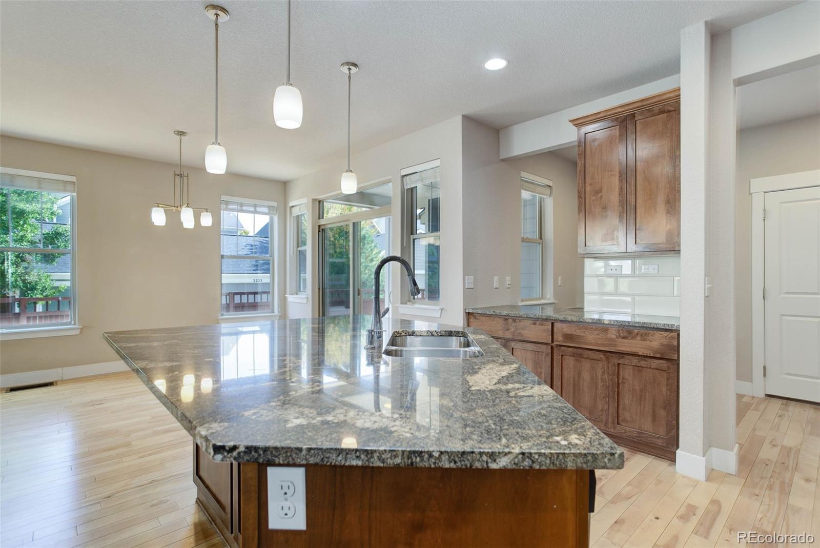 MLS Image #10 for 2234  spruce street,denver, Colorado