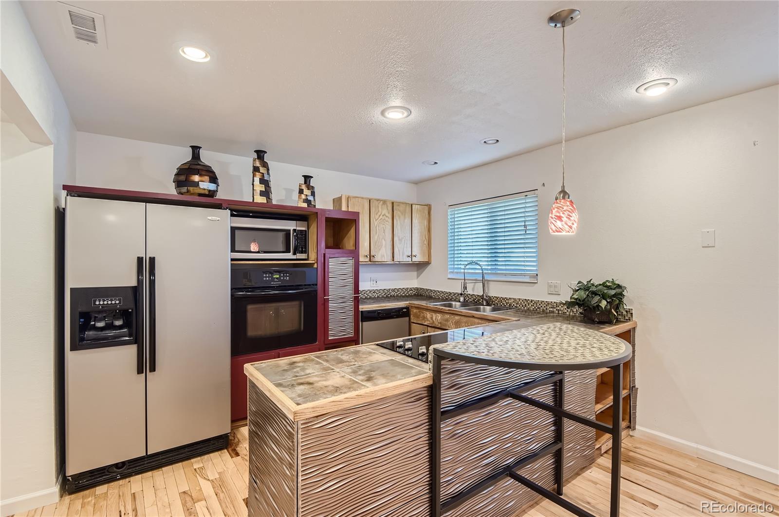 MLS Image #5 for 9216 e lehigh avenue,denver, Colorado