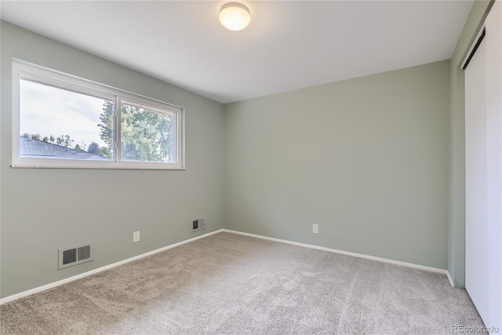 MLS Image #19 for 12946  andrews drive,denver, Colorado