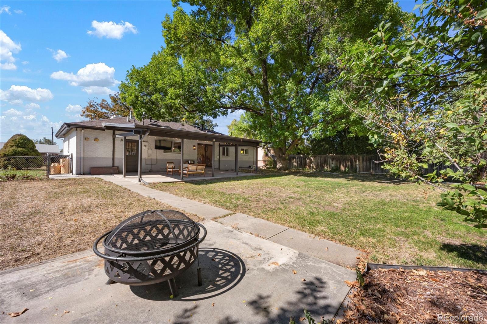 MLS Image #33 for 2860 s hudson street,denver, Colorado