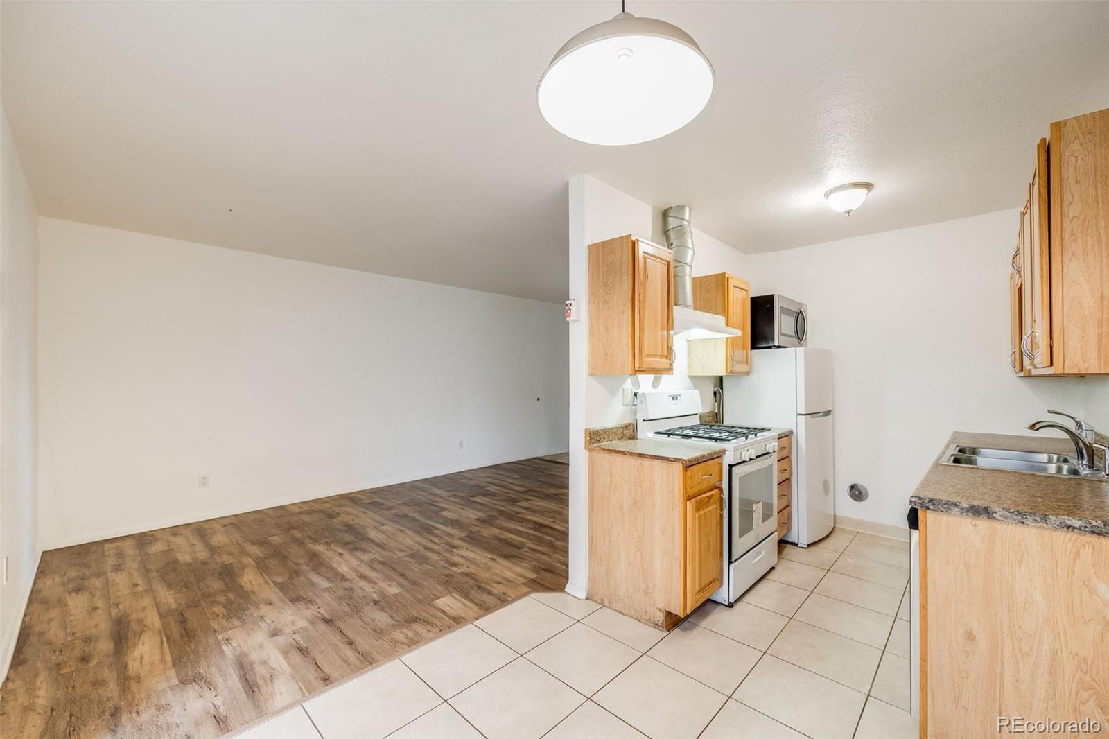 MLS Image #3 for 10752 e exposition avenue 133,aurora, Colorado