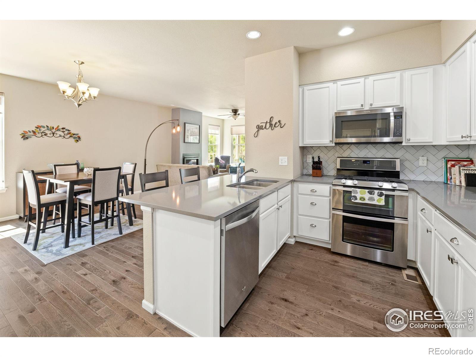 MLS Image #9 for 14674 e crestridge drive,centennial, Colorado