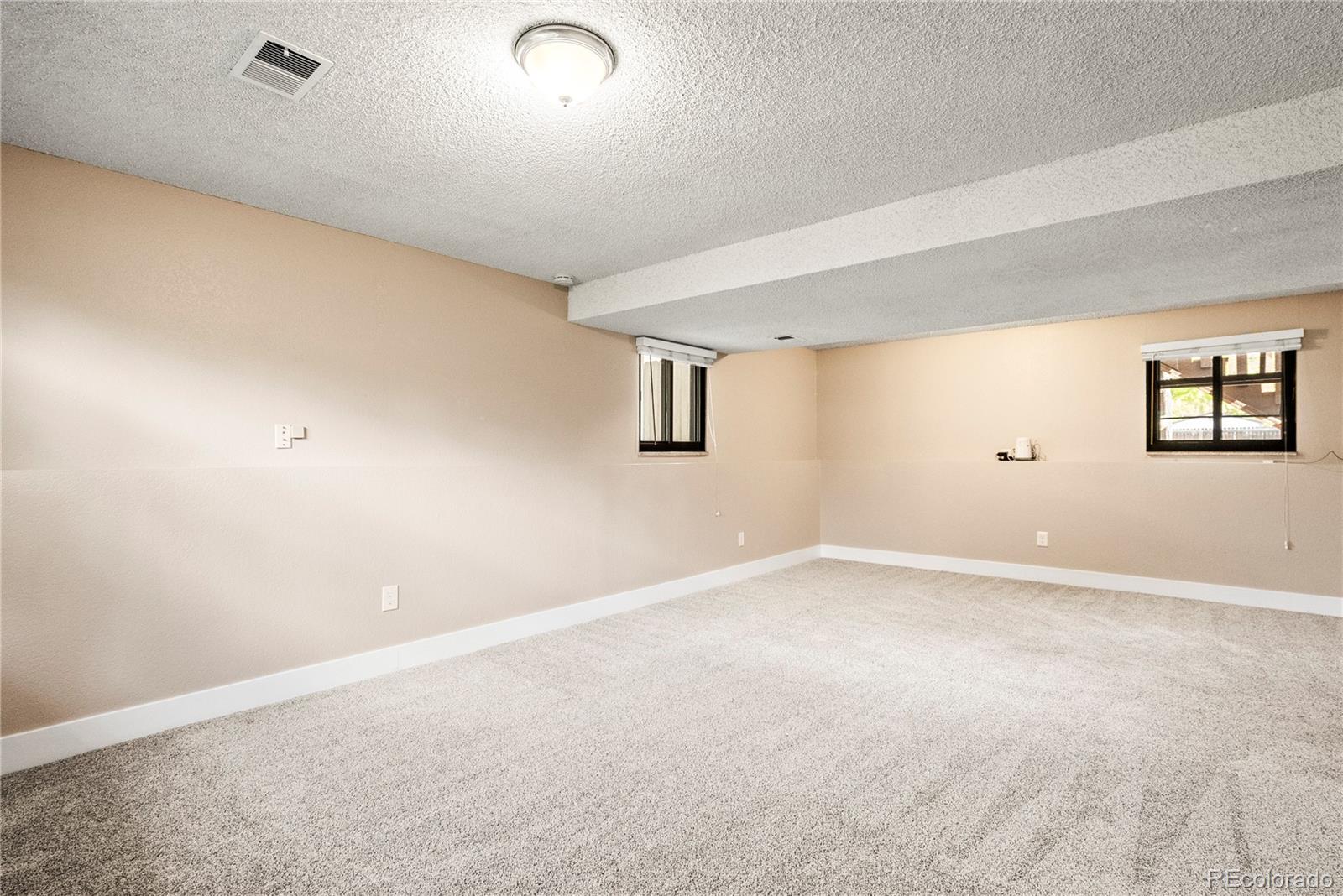 MLS Image #11 for 2038  kenton street,aurora, Colorado