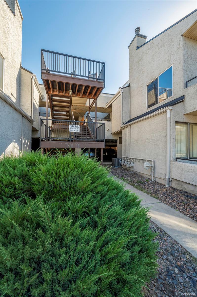 MLS Image #16 for 1845  kendall street,denver, Colorado