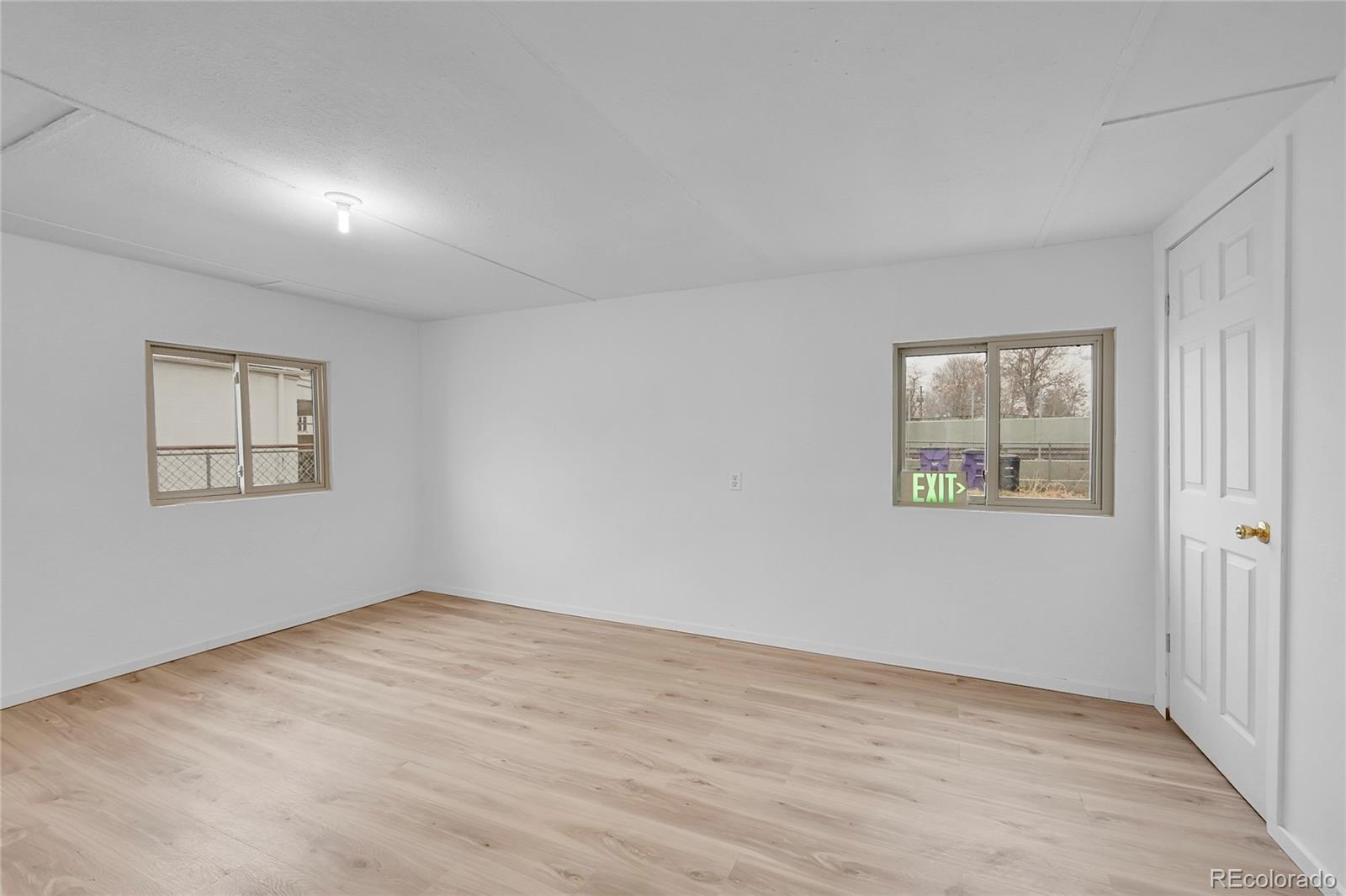 MLS Image #9 for 2727 e 42 avenue,denver, Colorado