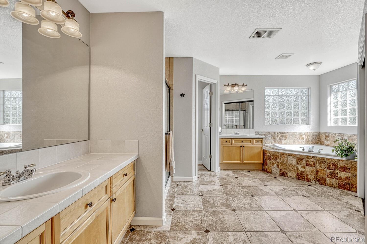 MLS Image #21 for 598  crossing circle,castle pines, Colorado