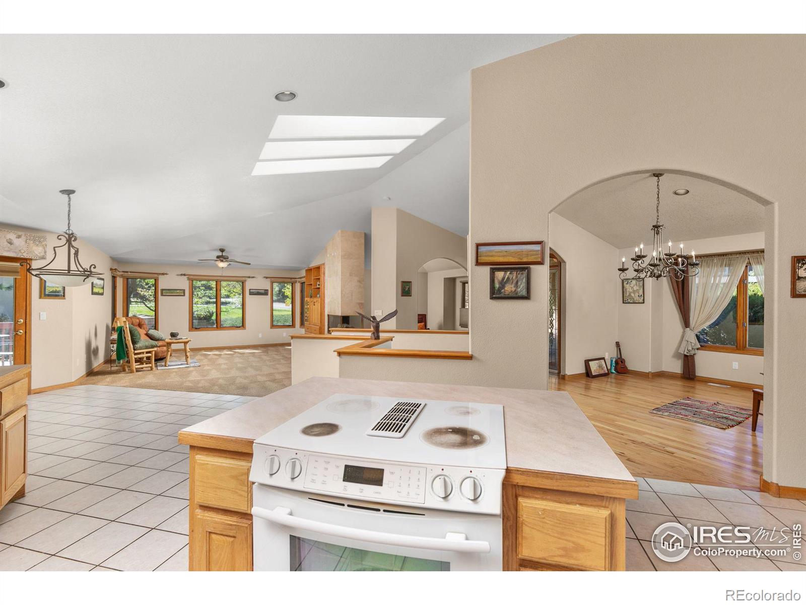 MLS Image #10 for 3220  spring mountain court,loveland, Colorado