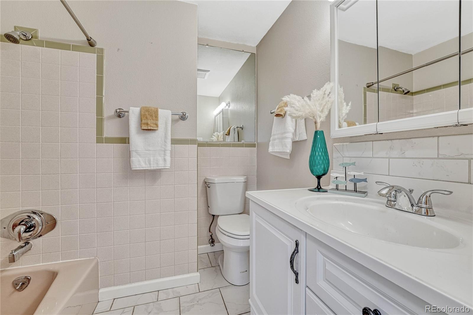 MLS Image #21 for 8223 w 70th place,arvada, Colorado