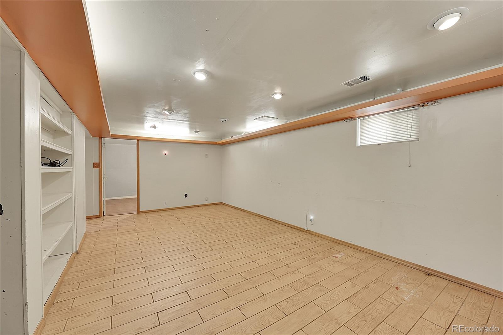 MLS Image #9 for 8051  downing drive,denver, Colorado