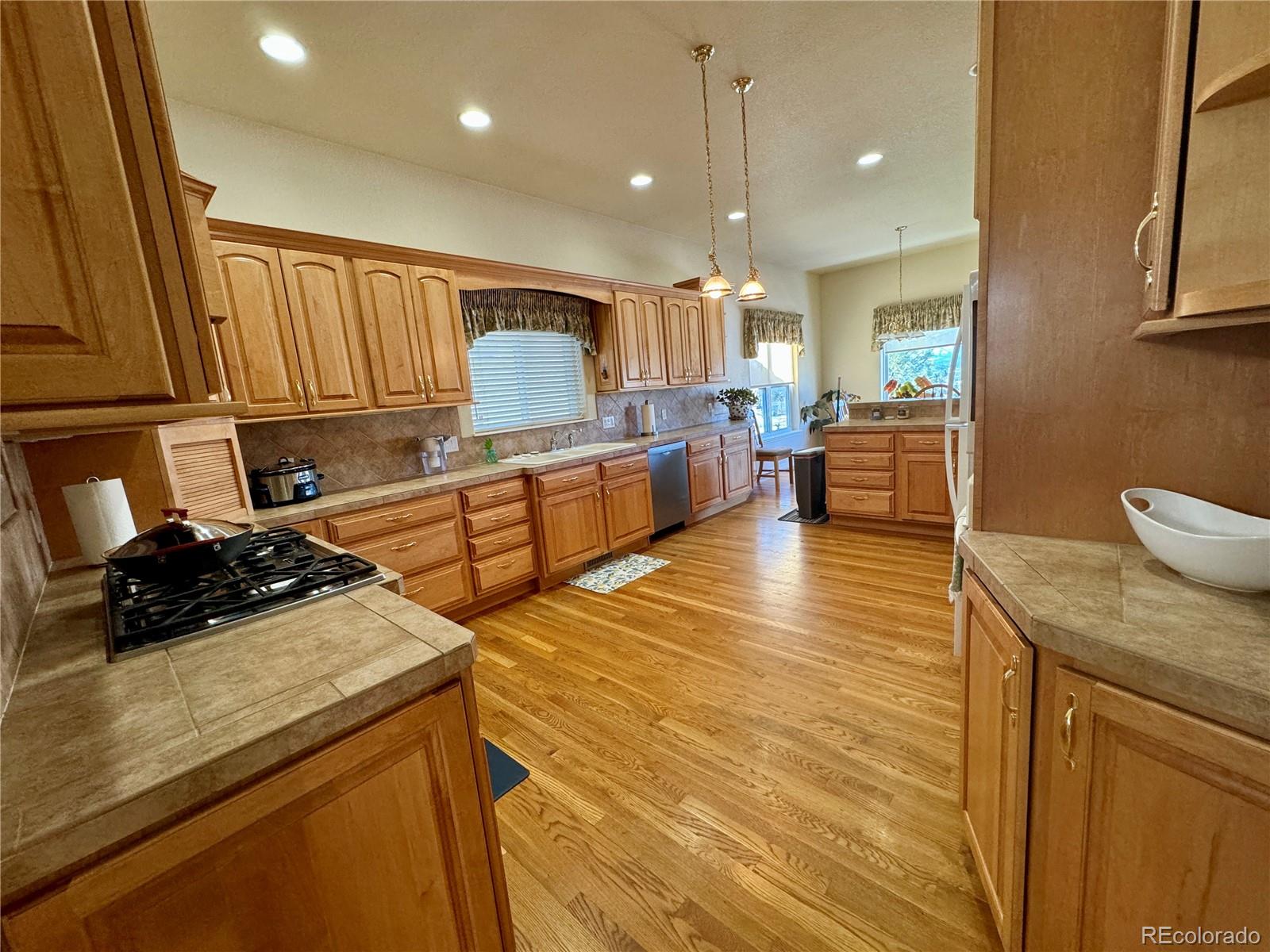 MLS Image #11 for 14330  eagle villa grove,colorado springs, Colorado