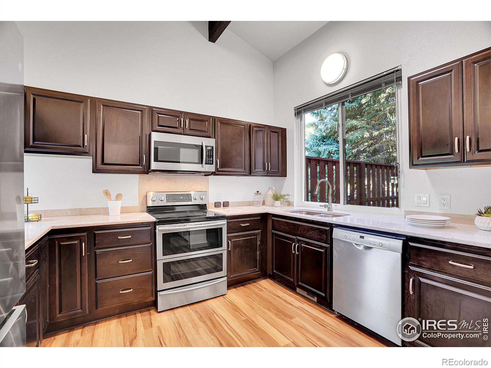 MLS Image #13 for 1904  winterberry way,fort collins, Colorado