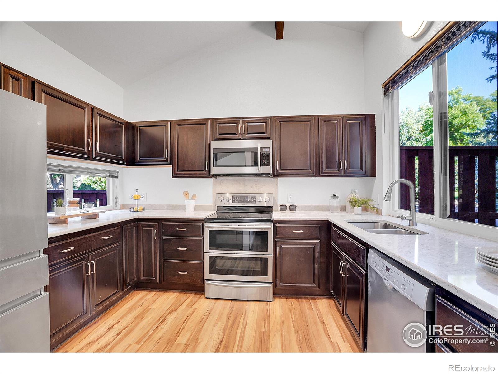 MLS Image #14 for 1904  winterberry way,fort collins, Colorado