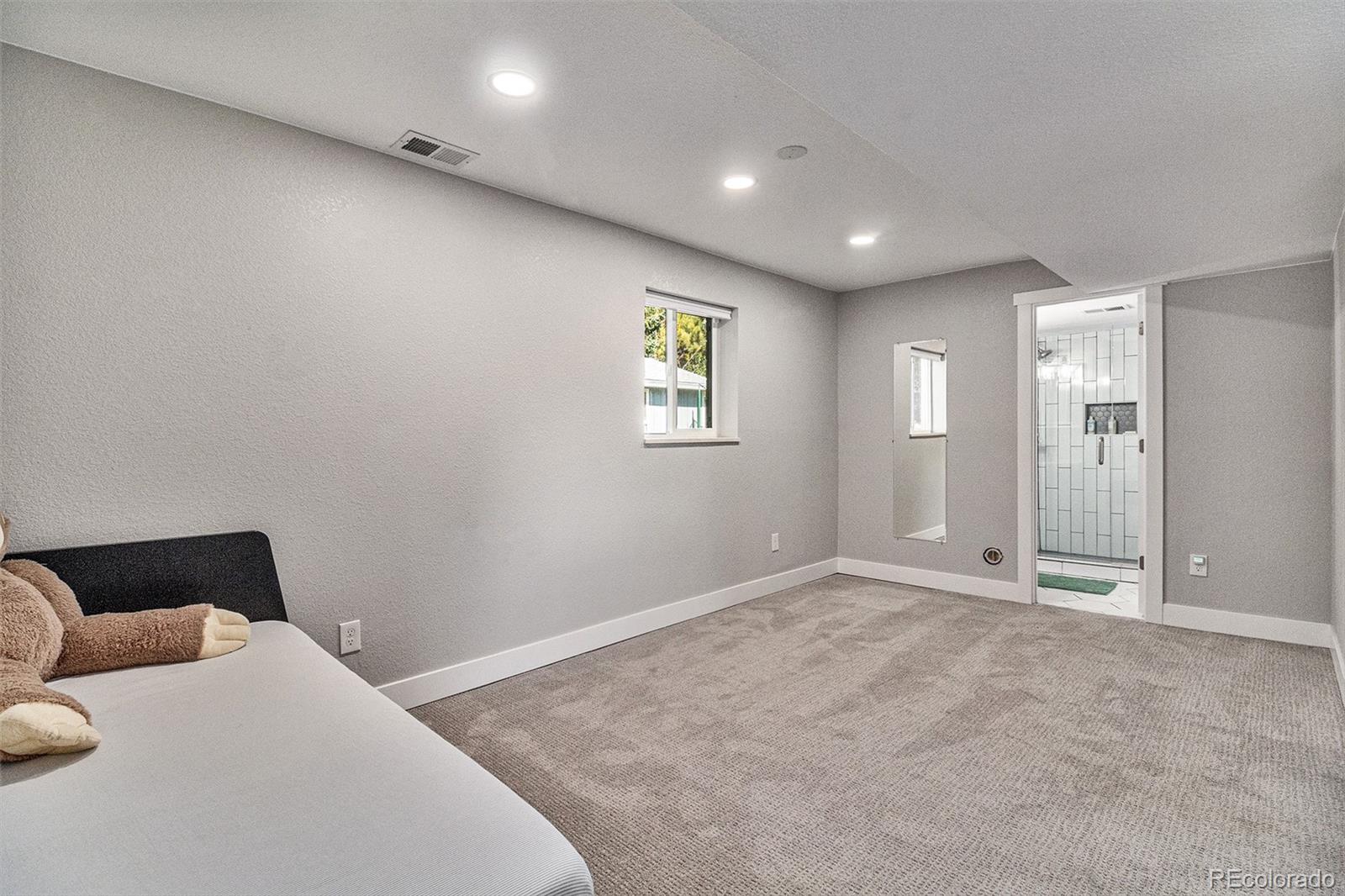 MLS Image #21 for 4795 w temple place,denver, Colorado