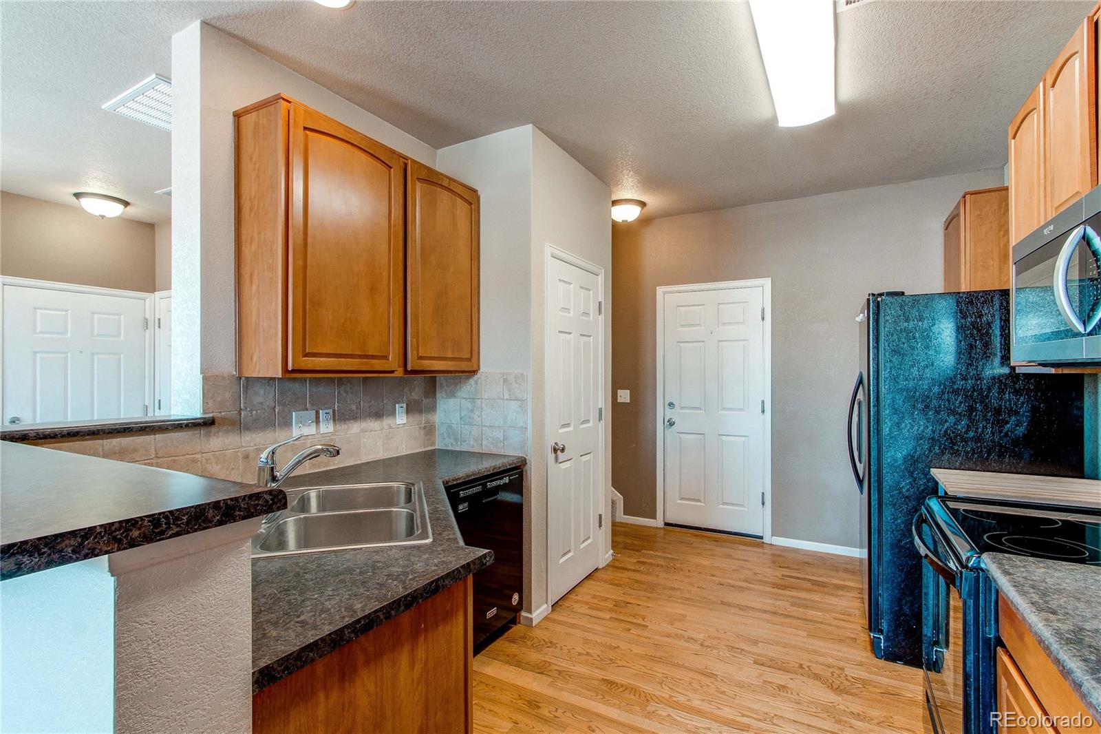 MLS Image #5 for 12754  jasmine street,thornton, Colorado