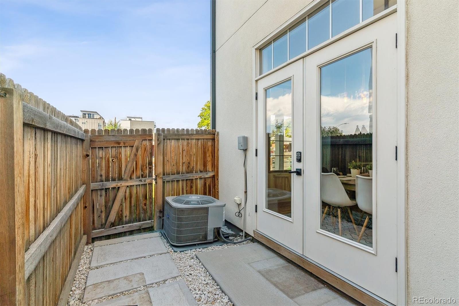 MLS Image #11 for 1288  raleigh street,denver, Colorado