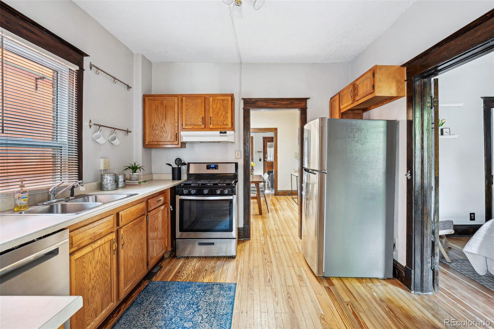 MLS Image #12 for 282 s pearl street,denver, Colorado