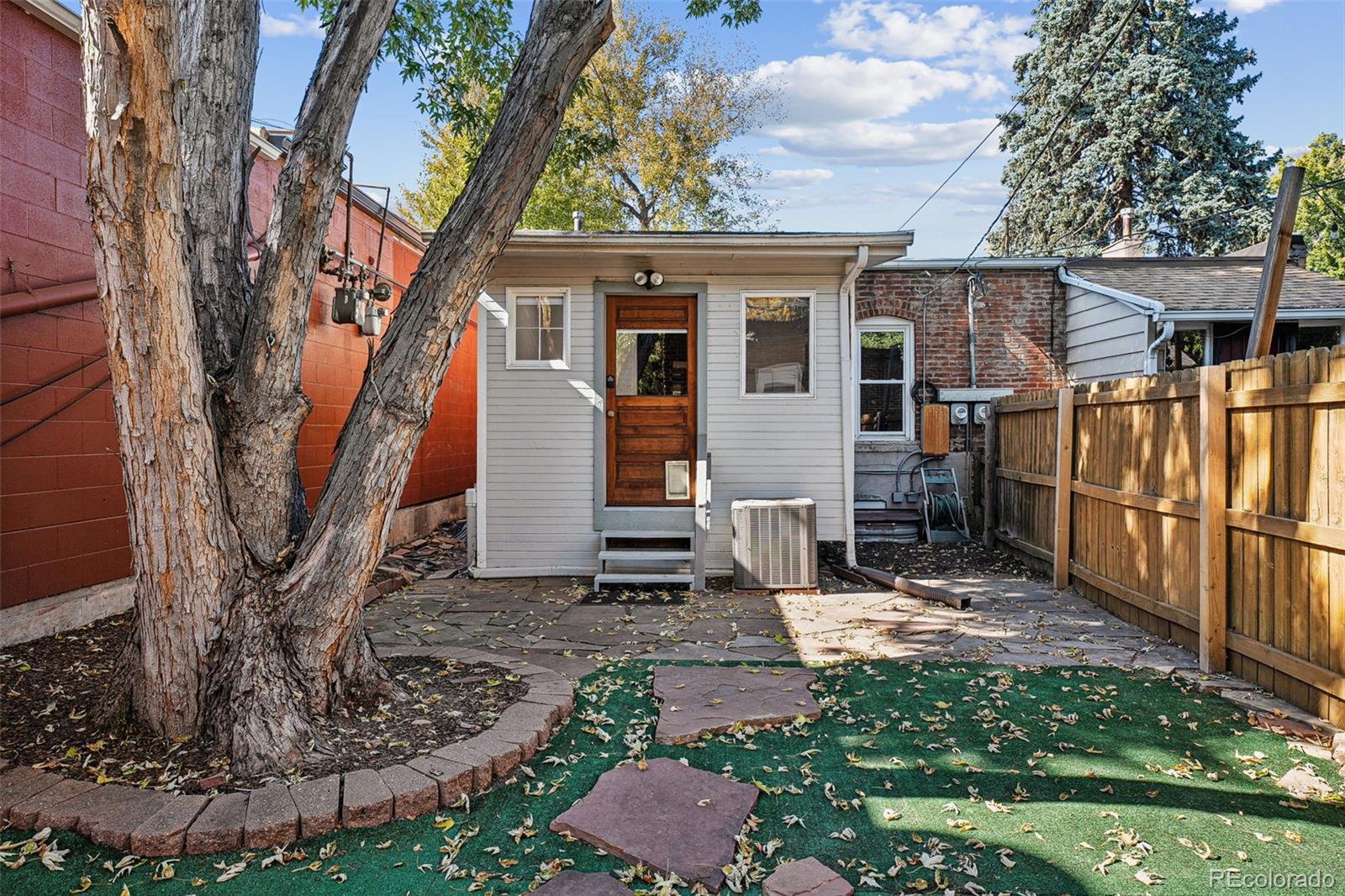 MLS Image #25 for 282 s pearl street,denver, Colorado