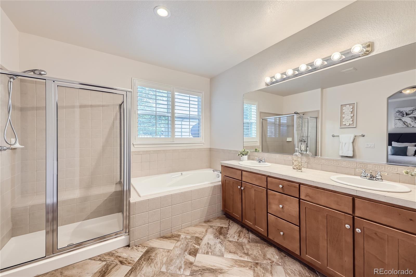 MLS Image #15 for 11024 w hinsdale drive,littleton, Colorado