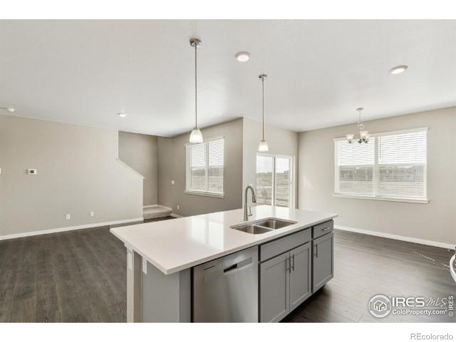 MLS Image #5 for 4766  antler way,johnstown, Colorado