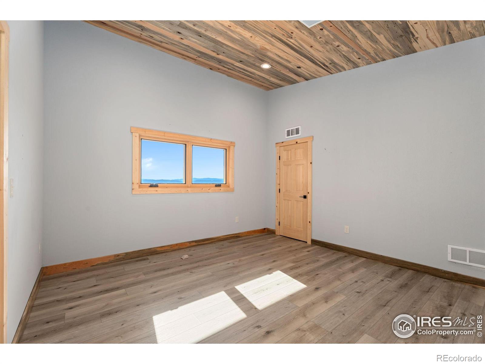 MLS Image #15 for 120  joy road,livermore, Colorado