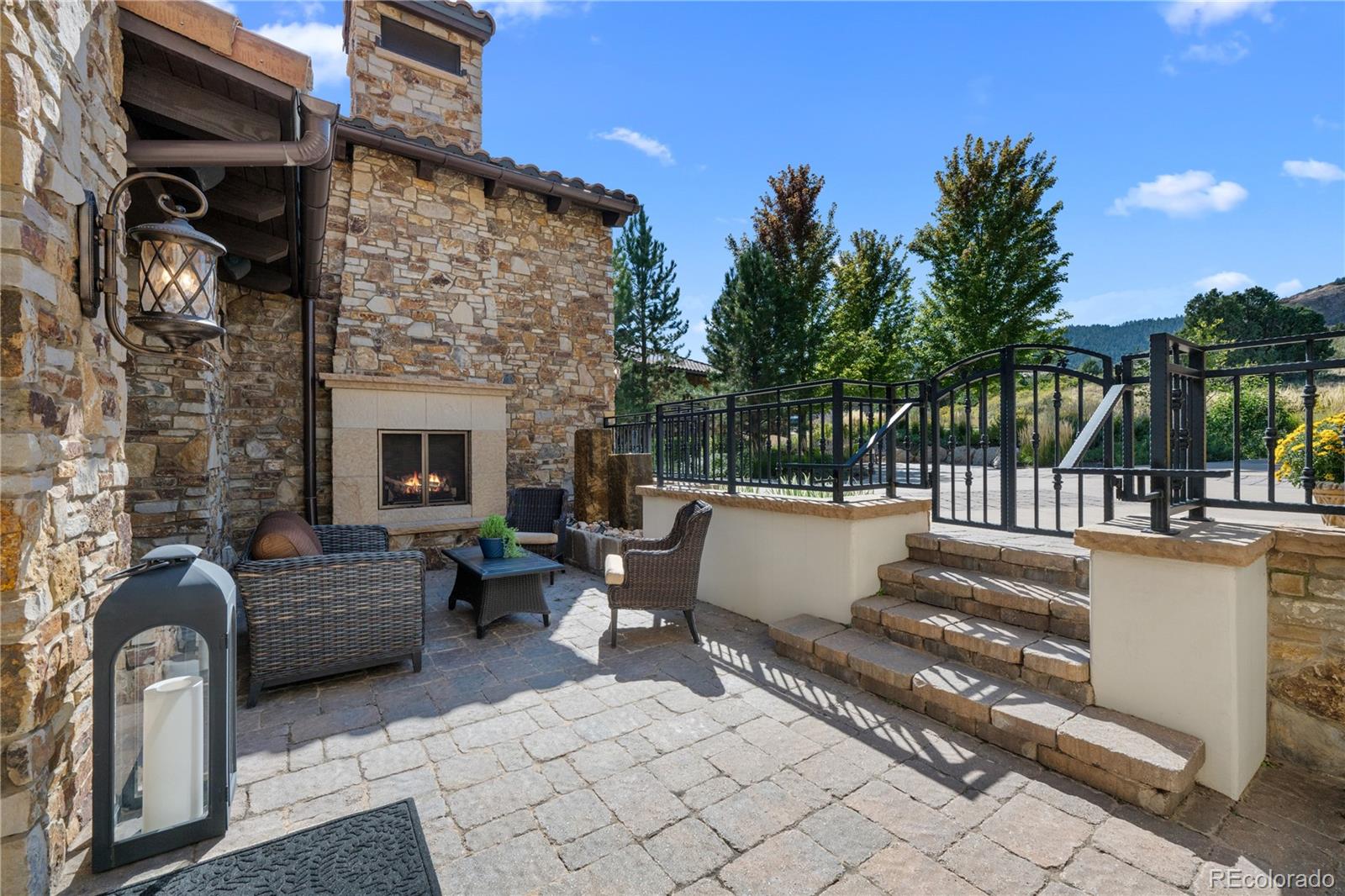 MLS Image #3 for 7208  raphael lane,littleton, Colorado