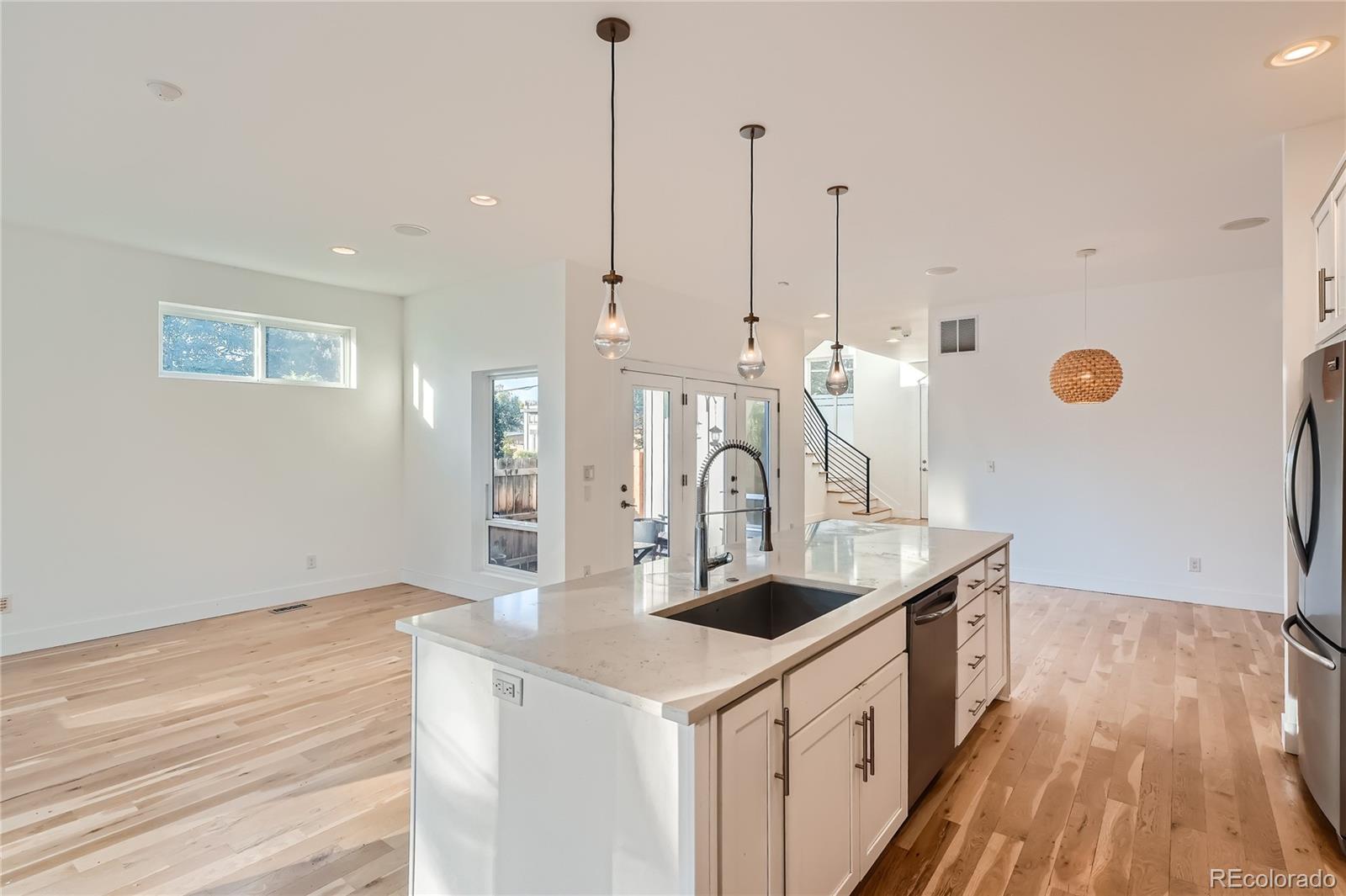 MLS Image #11 for 3285 w 21st avenue,denver, Colorado