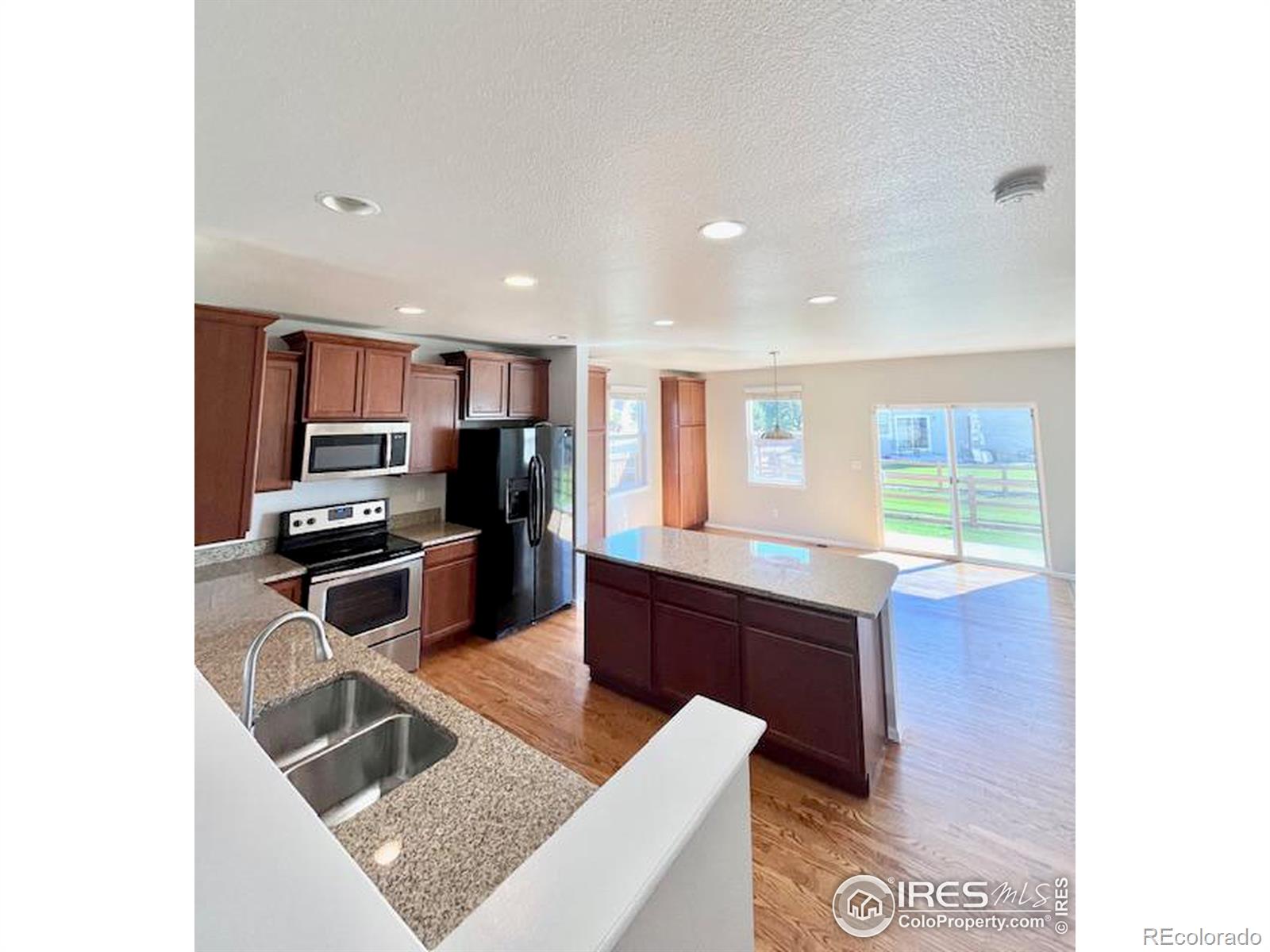 MLS Image #5 for 1545  basildon court,windsor, Colorado