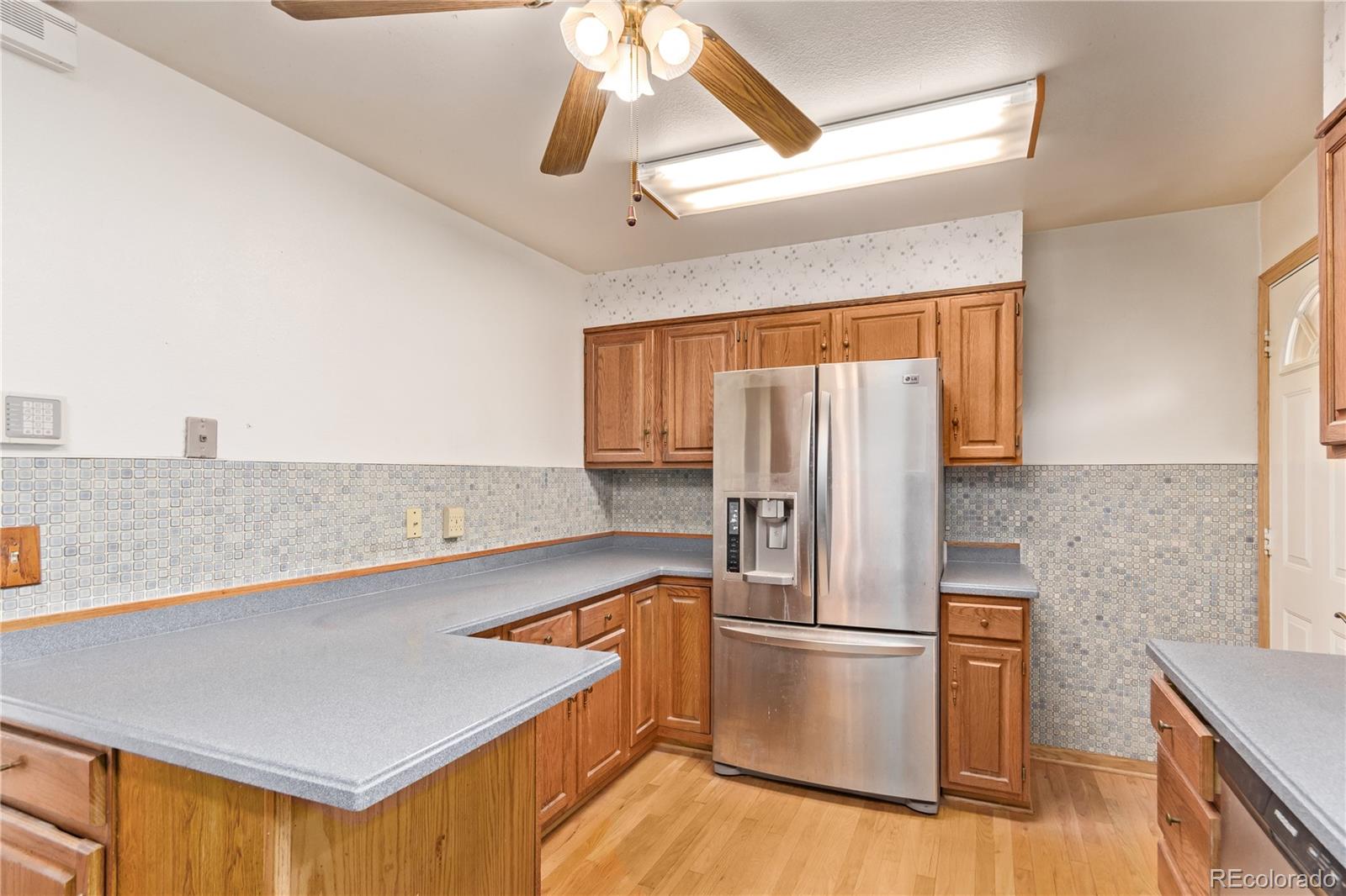 MLS Image #11 for 1107 e 15th avenue,broomfield, Colorado