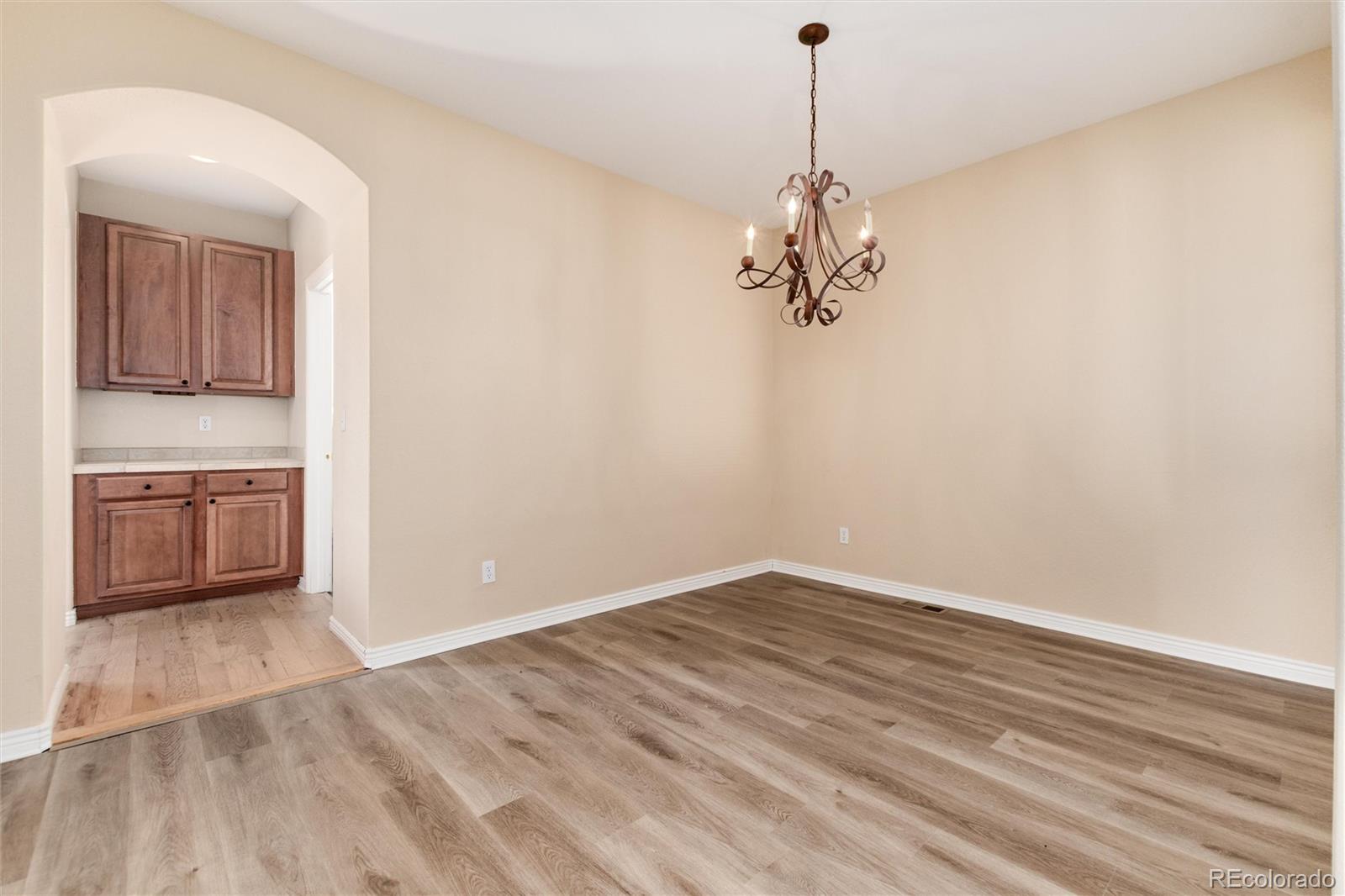 MLS Image #10 for 22264 e frost place,aurora, Colorado