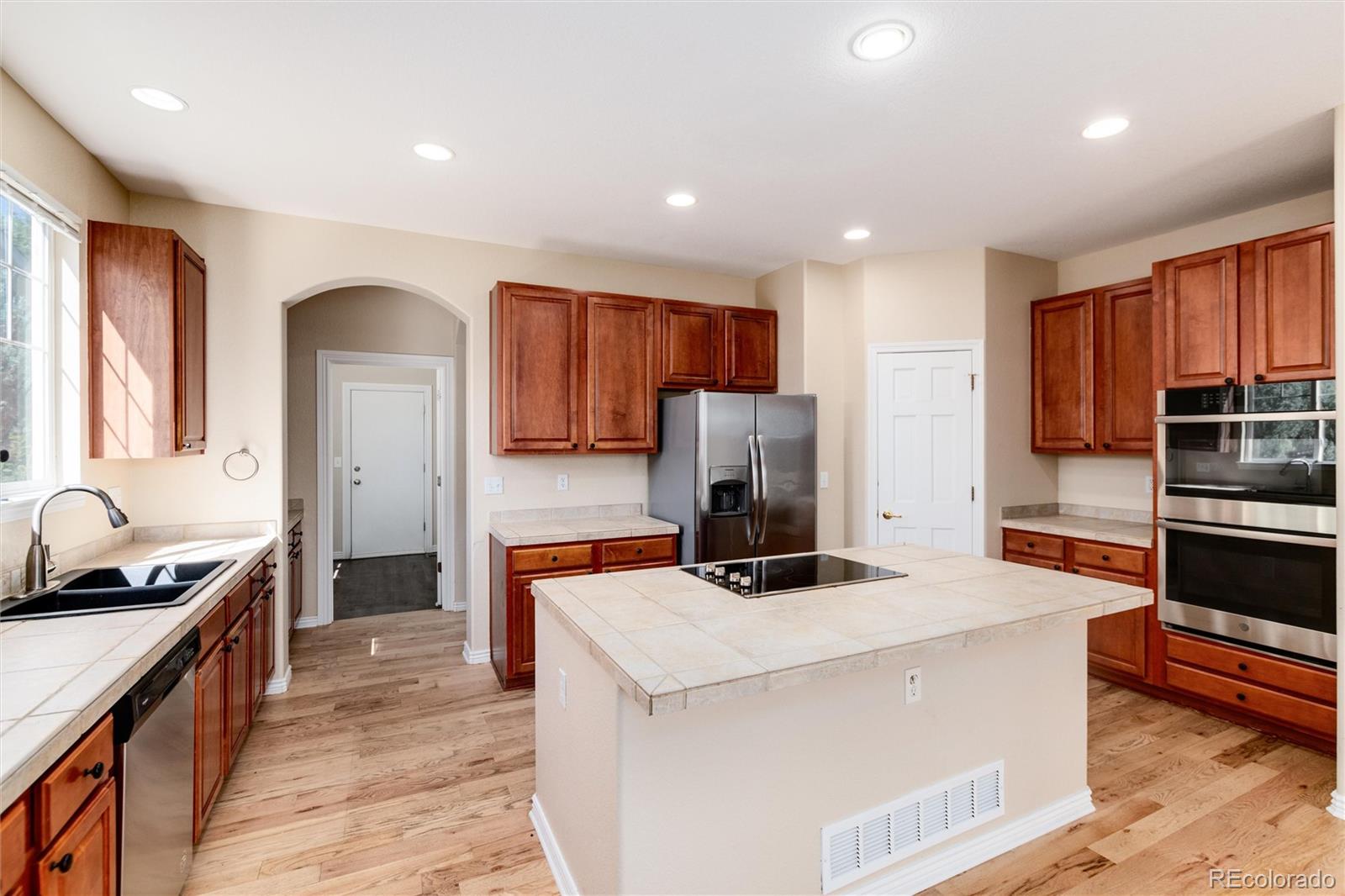 MLS Image #15 for 22264 e frost place,aurora, Colorado